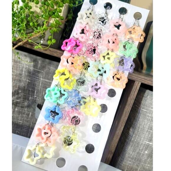 1 pair 30mm star earrings. 304 ss Hooks, Silicon Stoppers. - Picture 4 of 5